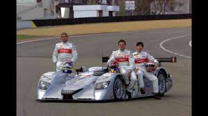 Era il 25 aprile 2001 quando la formula 1 e l'intero mondo dello sport dovettero fare i conti con un dolore improvviso, atroce e insopportabile: Buon Compleanno Michele Kaleidosweb