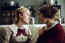 1840s england, acclaimed but overlooked fossil hunter mary anning and a young woman sent to convalesce. Ammonite Film 2020 Moviepilot De