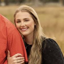 Alison Schoonover and Cain Schoonover's Wedding Website