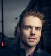 A Conversation with Joseph Knox Author of "Sirens"