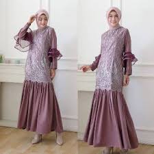 Kebaya duyung modern dianggap sangat cocok untuk dikenakan dalam acara resepsi pernikahan. 55 Model Baju Gamis Pesta Trendy Terbaru 2020 Muda Co Id