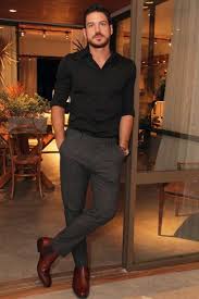 Best Cocktail Attires For Men Be The Centre Of Attraction With Your Perfect Outfit At A Cocktail Party Mens Fashion Casual Mens Outfits Casual Fashion