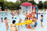 Juegos acuaticos recreativos para ninos. Areas De Juegos Acuaticos Y Fuentes Interactivas Healthy Swimming Healthy Water Cdc