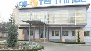 Pana la sfarsitul anului, subsidiara locala a firmei va angaja 100 de persoane in mai multe orase din romania: Oil Terminal ConstanÅ£a A Inceput SelecÅ£ia CandidaÅ£ilor Pentru Ocuparea Celor Sase Posturi De Membru In Consiliul De AdministraÅ£ie
