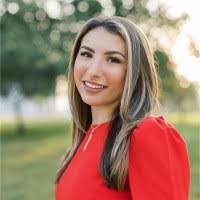 Madeleine Mccullough's Instagram, Twitter & Facebook