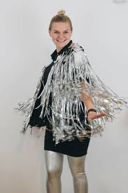 Das bestmaska ist ihr online shop für eine große auswahl an kostümen & zubehör für fasching, halloween, karneval. Mottoparty Glitzer Kostum Das Diy Lifestyle Magazin