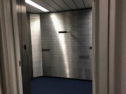 Seite 1 von 2 1 2 ». File Deutsche Bank Bensberg Schliessfacher Jpg Wikimedia Commons