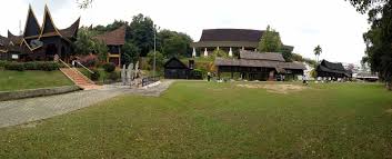 Famous for their museums, natural landscape and beaches, here are the best 25 negeri sembilan attractions that. Negeri Sembilan State Museum Complex Centre Minangkabau Architecture