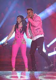 J balvin demuestra que coopera en los quehaceres de la el cantante lanzará ese día su concierto cinematográfico romeo santos: Romeo Santos Wife Gay Rumor Girlfriend Dating Father Of Kids