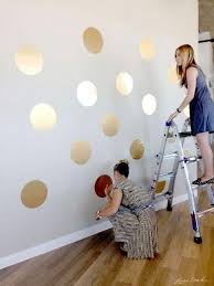 Oda dekorasyonunda yararlanabileceğiniz bu iki fikirden biri raf. Kendin Yap Duvar Boyama 11 Ile Ilgili Resimler Fotograflar Ve Orneklerle Dolu Bir Galeri Sizi Bekliyor Fikirler Urun Tasarimi Home Deco
