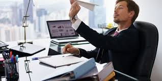 Belum bekerja lagi di perusahaan manapun. Jadi Fresh Graduate Di Kantor Berikut 3 Hal Yang Harus Dilakukan
