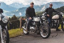 Royal enfield himalayan is a adventure bikes available at a starting price of rs. Motorrad Testberichte Fur Royal Enfield
