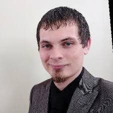 Travis Riddle's Instagram, Twitter & Facebook