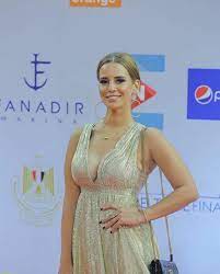 #ايمان_العاصي طيب البسي شراب فوال ده انت ركبك مقشفة كأنك غاسلة سجاجيد بيتكم امبارح pic.twitter.com/9coh3zm7hf. Nogomi Music Ø§ÙŠÙ…Ø§Ù† Ø§Ù„Ø¹Ø§ØµÙŠ Ù…Ù† Ù…Ù‡Ø±Ø¬Ø§Ù† Ø§Ù„Ø¬ÙˆÙ†Ø© Eman Elassi Facebook