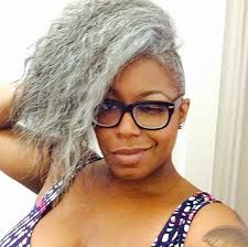 According to hairstylist and redken artist jorge joao, there are a couple of reasons some women's grey hair is turning yellow from the curling iron. Why Does Grey Hair Turn Yellow 4 Home Remedies To Remove That Yellow Tinge Fro 8230 Grey Hair Turning Yellow Beautiful Gray Hair Natural Gray Hair