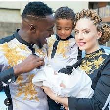 Black And White Dating App 1 619 Me Gusta 34 Comentarios Black White Dating Online Blackwhitedatingonline En Ins Dating Black Women Interracial Marriage Black And White Dating