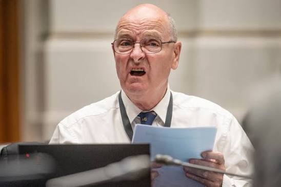 O'Sullivan agrees to return to parliament after dramatic exit