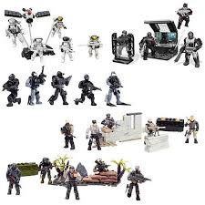 Call Of Duty Action Figures Mega Bloks Mega Bloks Call Of Duty Care Package Troop Series 4 Case Mega Blocks Call Of Duty Mega Bloks