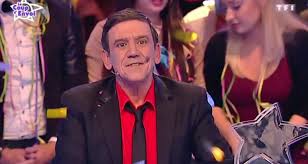 C'est pour rendre hommage à sa défunte mère, fan de l'émission, que christian s'est inscrit. Les 12 Coups De Midi Christian Finit L Annee En Beaute Avant Son Elimination En Janvier 2017 Toutelatele