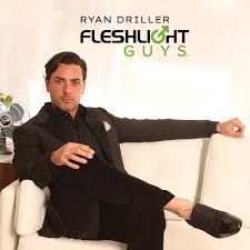 Amazon.com: Fleshlight Chicos | Ryan Driller Consolador | Nuestra nueva  línea de estrellas porno masculinas heterosexuales : Salud y Hogar