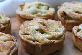 Recette Mini Apple Pies En Video Recette Recette Pomme Mini Tartes Aux Pommes Recette