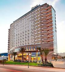 Kein urlaubsland vereint den kontrast zwischen zeitloser orientalischer magie und urbanem, schnelllebigem zeitgeist so harmonisch wie die brücke zwischen asien und europa: Hotels Mersin Turkische Riviera Turkei Urlaub Ab Erfurt