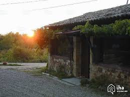 Finde und buche einzigartige unterkünfte auf airbnb. Haus Mieten In Roussillon En Provence Iha 28027