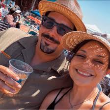 Hi! New to the area and allergic to gluten. I want to support local  businesses but I'm having a hard time finding gluten free eats locally. Any  recommendations? TIA!