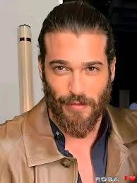 Lela Mayo's Instagram, Twitter & Facebook