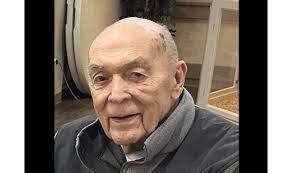 Peggy Wiseman's Instagram, Twitter & Facebook