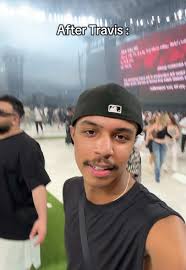 Billie Eilish Travis Scott Vmas