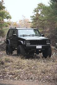 Jeep cherokee lift kits from a mild 1.5 all the way up to an extreme 8 lift kit are available. Life Is Too Short To Not Drive A Sick Jeep Lifted Cherokee Xj On 33s Offroadium Com
