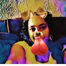 Angela Runnels's Instagram, Twitter & Facebook