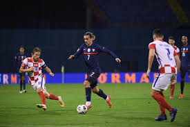 We did not find results for: Bleus Quelles Perspectives Pour Le 4 4 2 Losange L Equipe