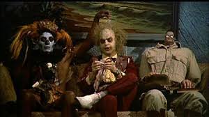 The geffen company logo is accompanied by a ghoulish version of the banana boat song (sung by the film's composer danny elfman). 90 Bettlejuice Ideas Beetlejuice Tim Burton Tim Burton Movie