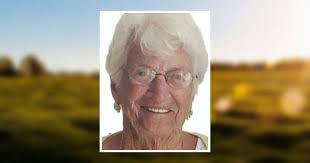 Mary Hurlburt's Instagram, Twitter & Facebook