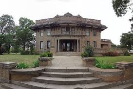However, this price depends on a number of factors. 1910 Beaux Arts Waco Texas 199 000 Old House Dreams Old House Dreams Waco House