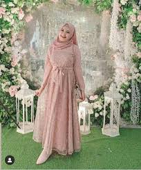 May 20, 2021 · 10 ide baju kondangan mewah ala iis dahlia, banyak inspirasi gaun! Kebaya Kece Kekinian On Instagram Sista Bingung Mau Cari Gamis Gaun Couple Kebaya Untuk Tampil Beda Follow Saja D Gaun Indah Pakaian Pesta Gaun Perempuan