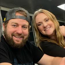 Who can help with CAD design for manufacturing?