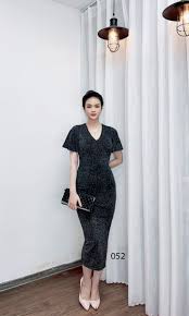 Đầm body nhũ cổ V tay cánh tiên- D052