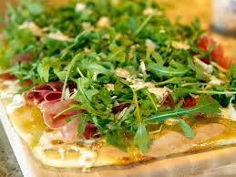 Fig Prosciutto Pizza With Arugula Recipe Arugula Recipes Prosciutto Pizza Food Network Recipes