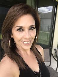 Cindia Reyes's Instagram, Twitter & Facebook