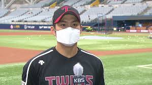 오지환(吳智煥, 1990년 3월 12일 ~ )은 kbo 리그 lg 트윈스의 내야수이다. í•œì¸µ ì„±ìˆ™í•´ì§„ ì˜¤ì§€í™˜ 2008ë…„ ë°•ì§„ë§Œ ê°™ì€ í™œì•½ ë‹¤ì§