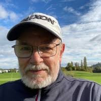 4 Profile mit dem Suchbegriff „Manuel Mast“