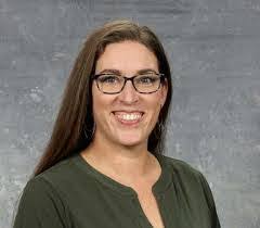 Karin Hammond's Instagram, Twitter & Facebook