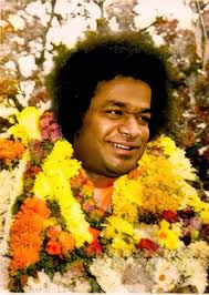 Thought for the Day August 11, 2016 God has many names and forms but  Divinity is one. Scholars refer to the 'One Truth' with many names (Ekam  Sath Viprah Bahudha Vadanti). Realising