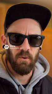 Catch me at an upcoming Comedy Show! 😎 Montreal