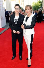Get to know sue perkins, her partner mel giedroyc and girlfriend of anna richardson. Mel Giedroyc And Sue Perkins Stole And Crashed Paul Hollywood S Car Hello