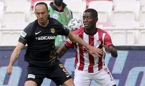 Deneyimli golcü umut bulut, sergen yalçın yönetimindeki yeni malatyaspor'a transfer oldu. H3jfggi Upgt3m