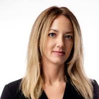 Molly Hogan's Instagram, Twitter & Facebook